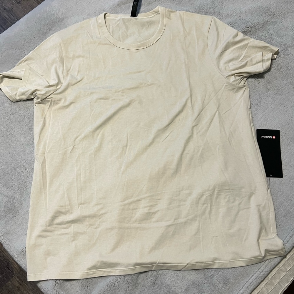 Men’s XXL Lululemon Fundamental T-Shirt